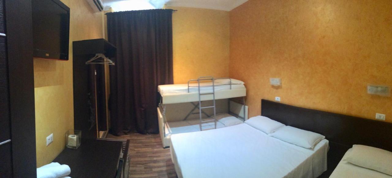 Caput Mundi Hotell Rom Exteriör bild