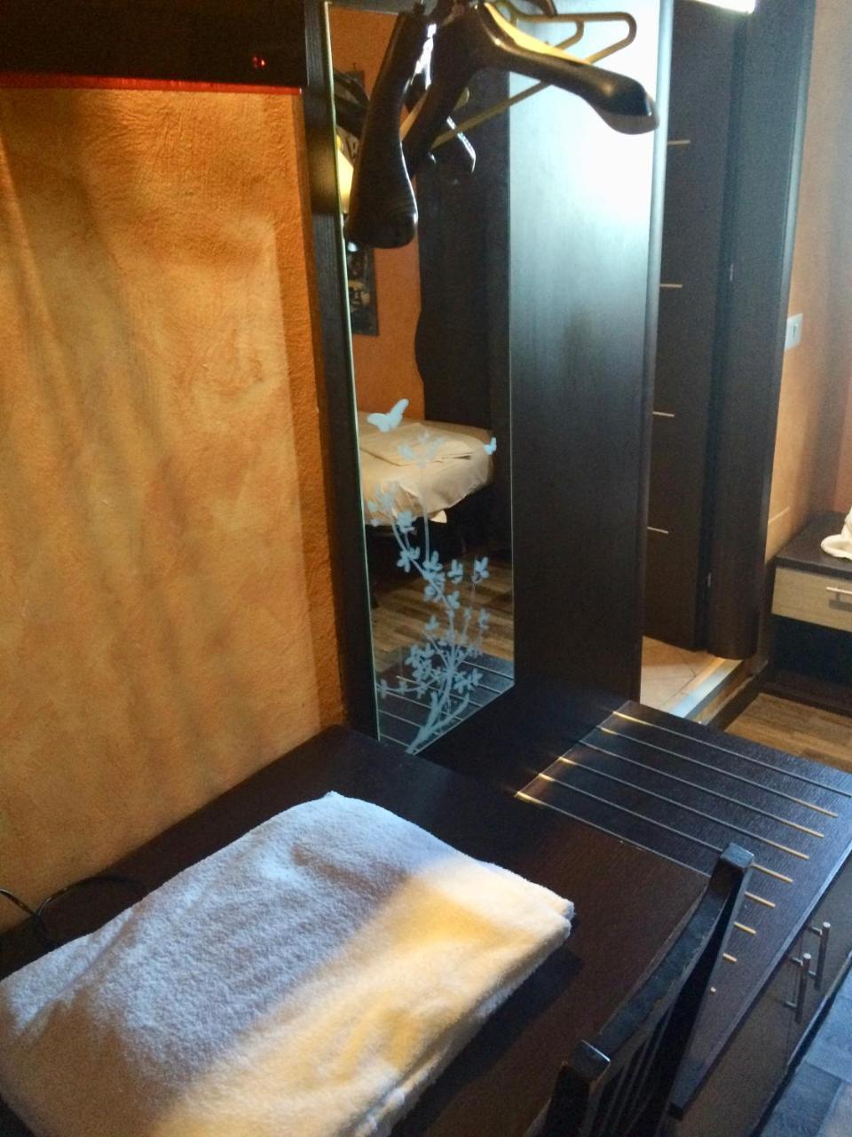 Caput Mundi Hotell Rom Exteriör bild