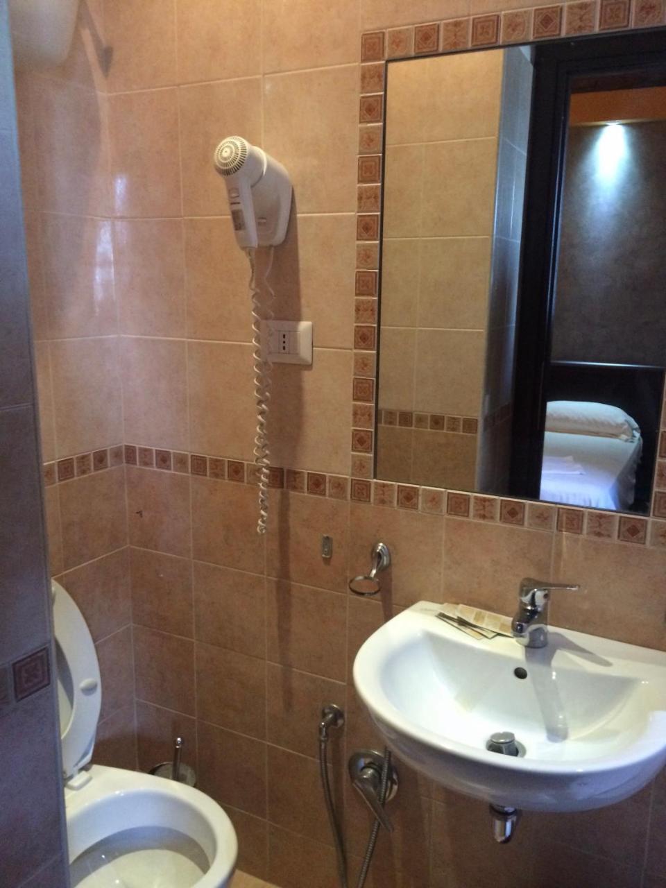 Caput Mundi Hotell Rom Exteriör bild